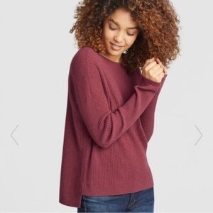 Like New: Eileen Fisher 100% Cashmere Crew Neck Sweater